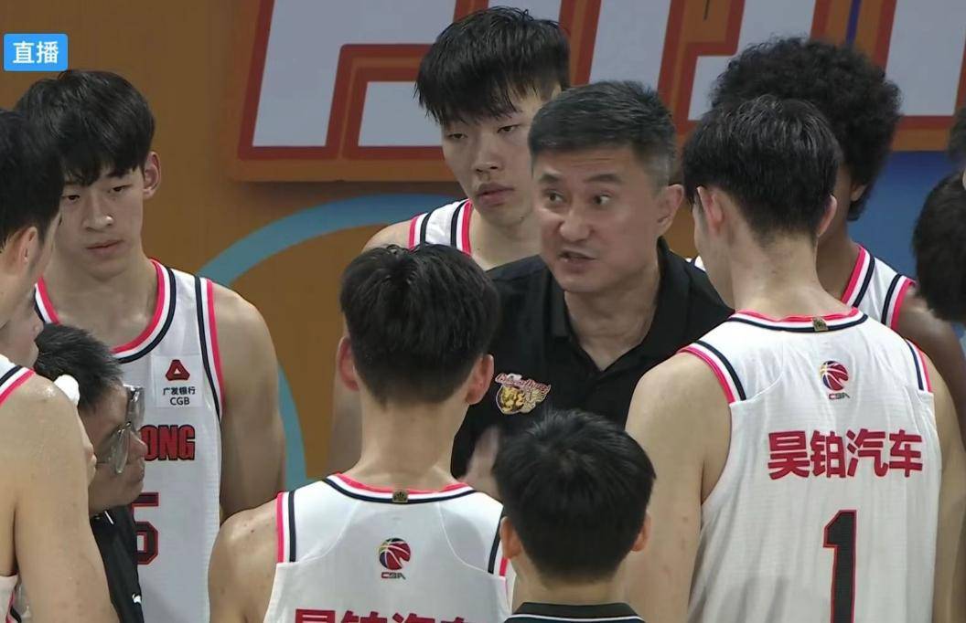 得分手段丰, 魔术等多支